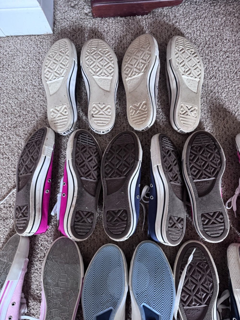 Mixed Lot of Converse Canvas Sneakers - Multiple Colors - Picture 11 of 14